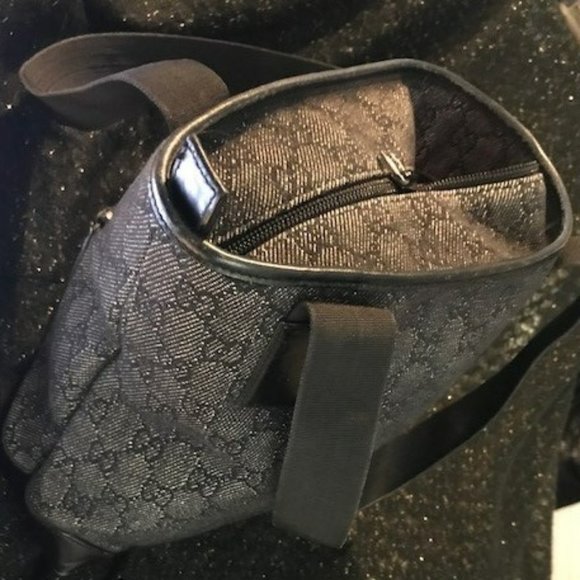 Gucci Vintage Black GG Canvas Handbag/ Shoulder Bag / Tote - 1990's - Picture 5 of 16